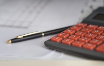 calculator for accounting services